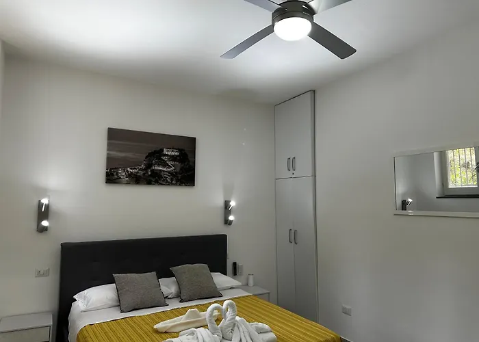 Tropeaview 特罗佩阿